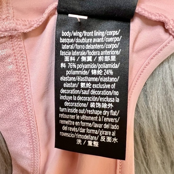 NEW PINK Victoria’s Secret Ultimate Gleam Racer Back Sports Bra Sz S - Picture 5 of 8